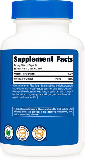 Nutricost Zinc Chelate 50mg capsules sur une surface blanche