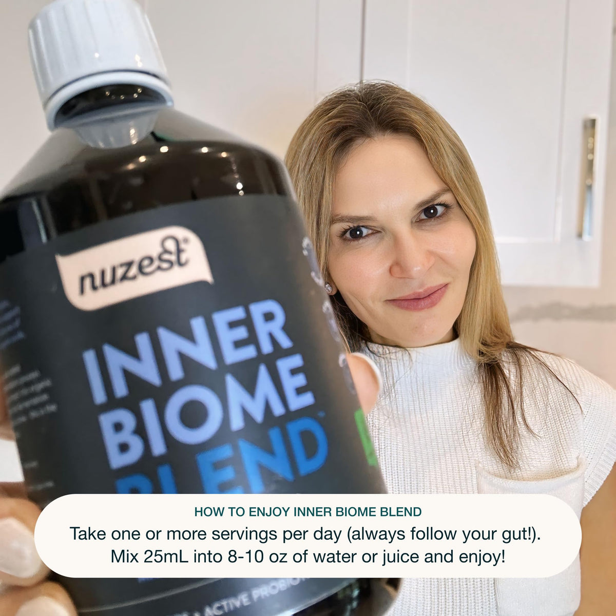 Nuzest Inner Biome Blend avec arrière-plan naturel