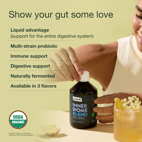 Nuzest Inner Biome Blend versé dans un verre