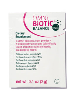 OMNi BiOTiC Balance poudre sur une table