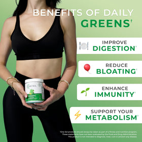 One Sol Poudre Super Greens 340g en préparation de smoothie
