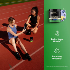 Optimum Nutrition Créatine Micronisée 5g Saveur Citron Myrtille en utilisation dans un shaker