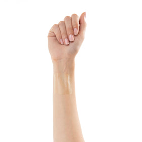 Patches Clarity Wear Wellness montrant la texture