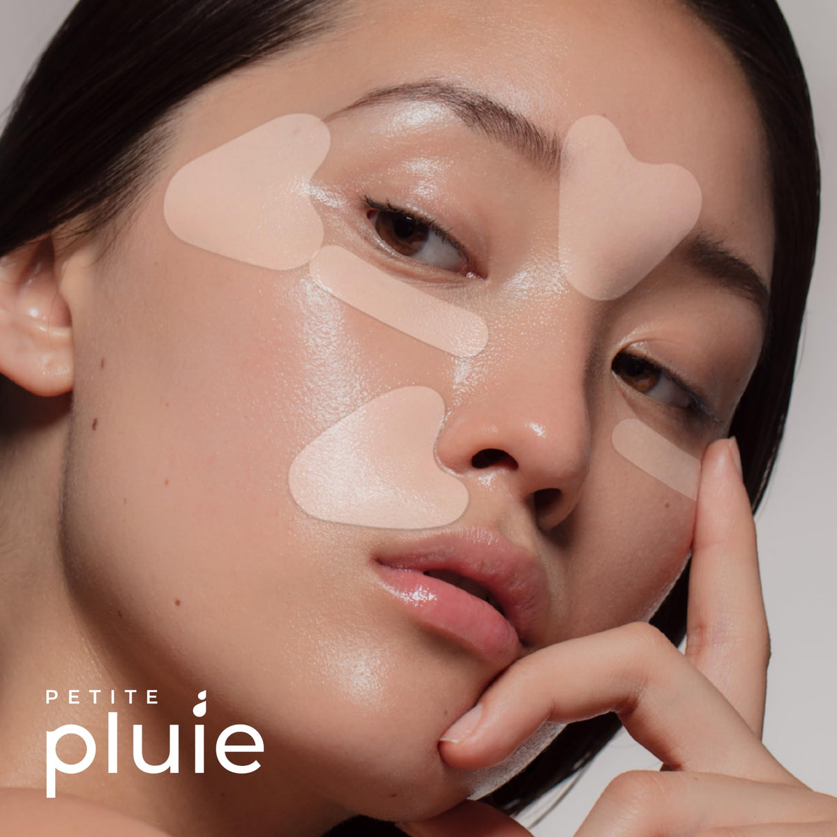 Patches PETITE PLUIE appliqués sur le visage