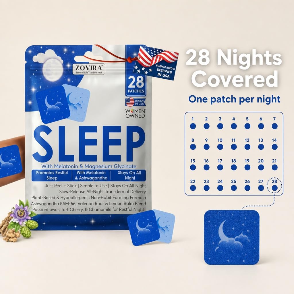 Patches ZOVIRA à côté d'un livre et d'une tasse