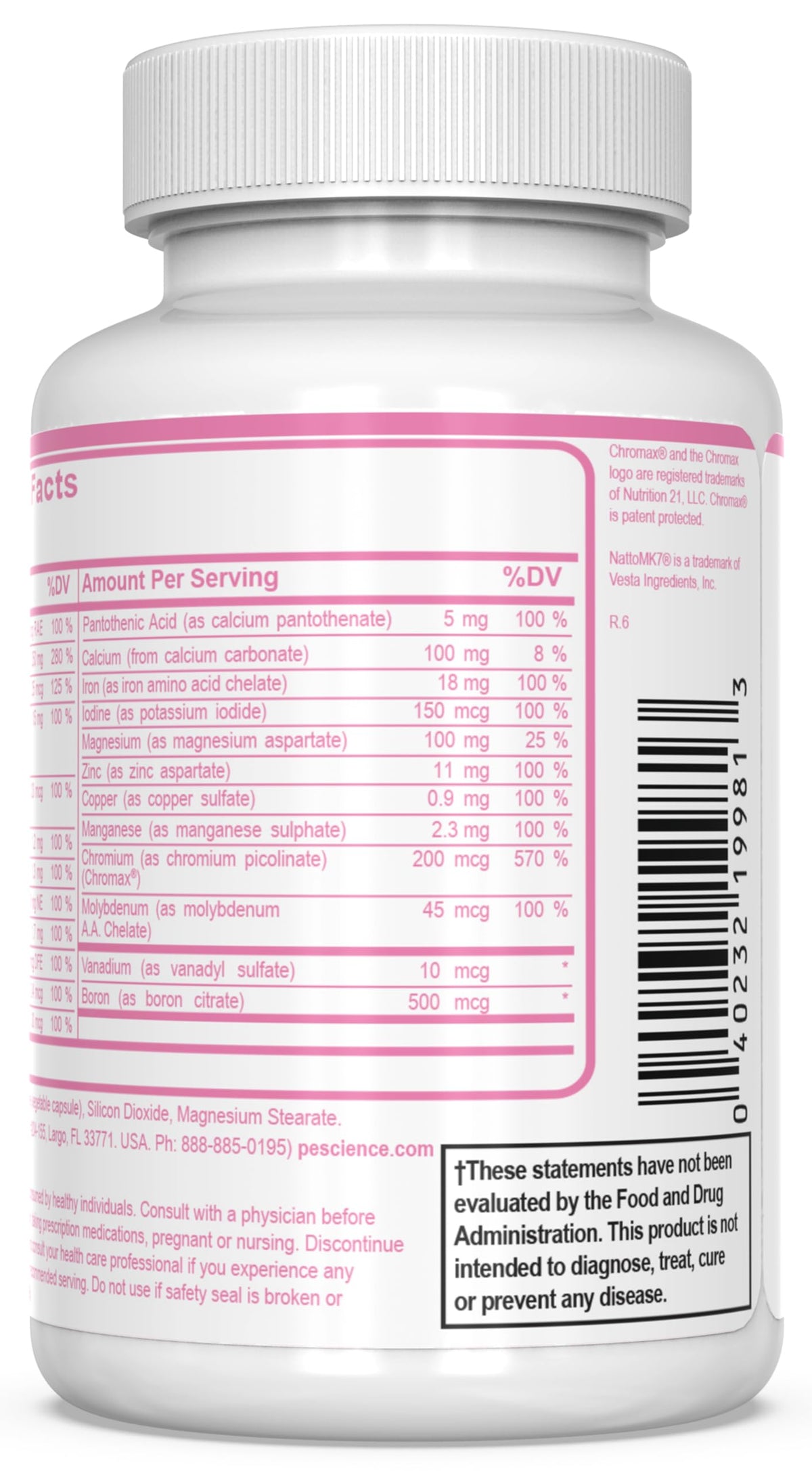 PEScience TruMulti Multivitamin pour Femmes, capsules dans une main