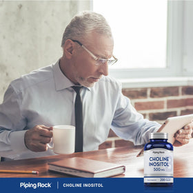 Piping Rock Choline Inositol 500mg sur un fond naturel
