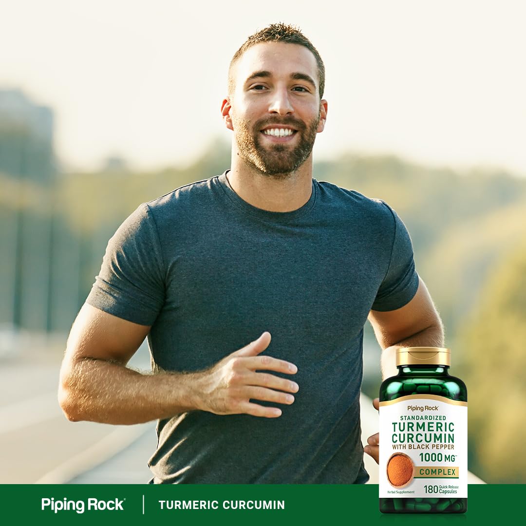 Piping Rock Curcuma Curcumin 180 Capsules en gros plan sur la bouteille