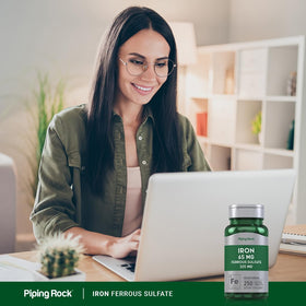 Piping Rock Fer Ferreux Sulfate 65 mg vu de côté