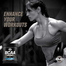 PMD BCAA Charged 440g - mélange dans un shaker