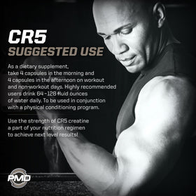 PMD CR5 Complex de Créatine 240 capsules sur une table de sport