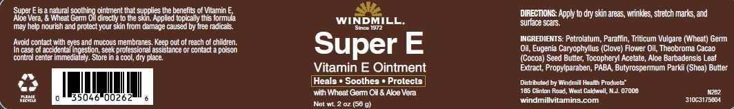 Pommade de vitamine E Windmill 2 oz en utilisation sur la peau