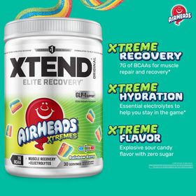Poudre BCAA Xtend Original 30 Serv. Air Heads Rainbow Berry en préparation dans un verre