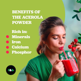 Poudre d'acerola bio f&b superfoods dans un bol