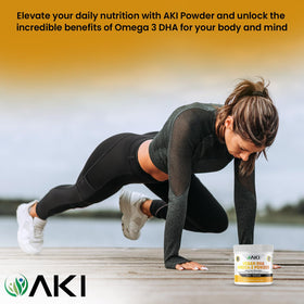 Poudre d'Algues Micro Omega 3 DHA AKI ORGANIC 130g mélangée avec du yaourt