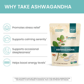 Poudre d'Ashwagandha Himalaya mélangée dans un smoothie