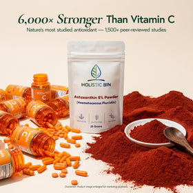 Poudre d'Astaxanthine Holistic Bin dans un smoothie