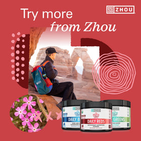 Poudre de Baies Bio ZHOU dans un smoothie avec des fruits