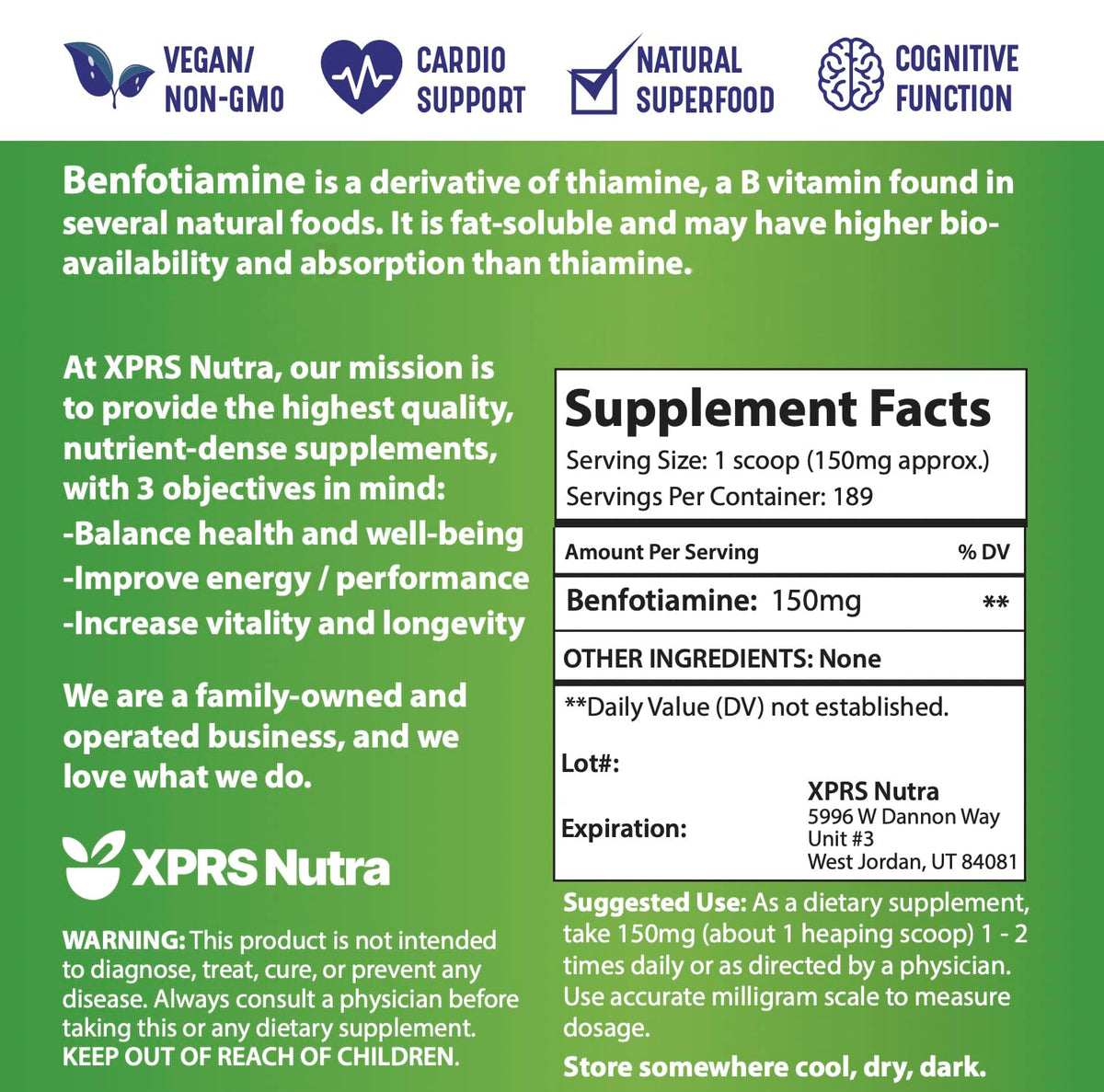 Poudre de Benfotiamine XPRS Nutra sur une cuillère