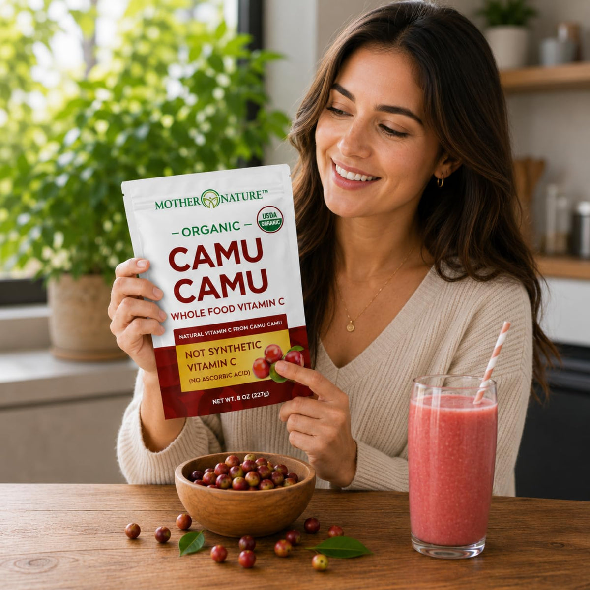 Poudre de Camu Camu Bio 240g dans un bol