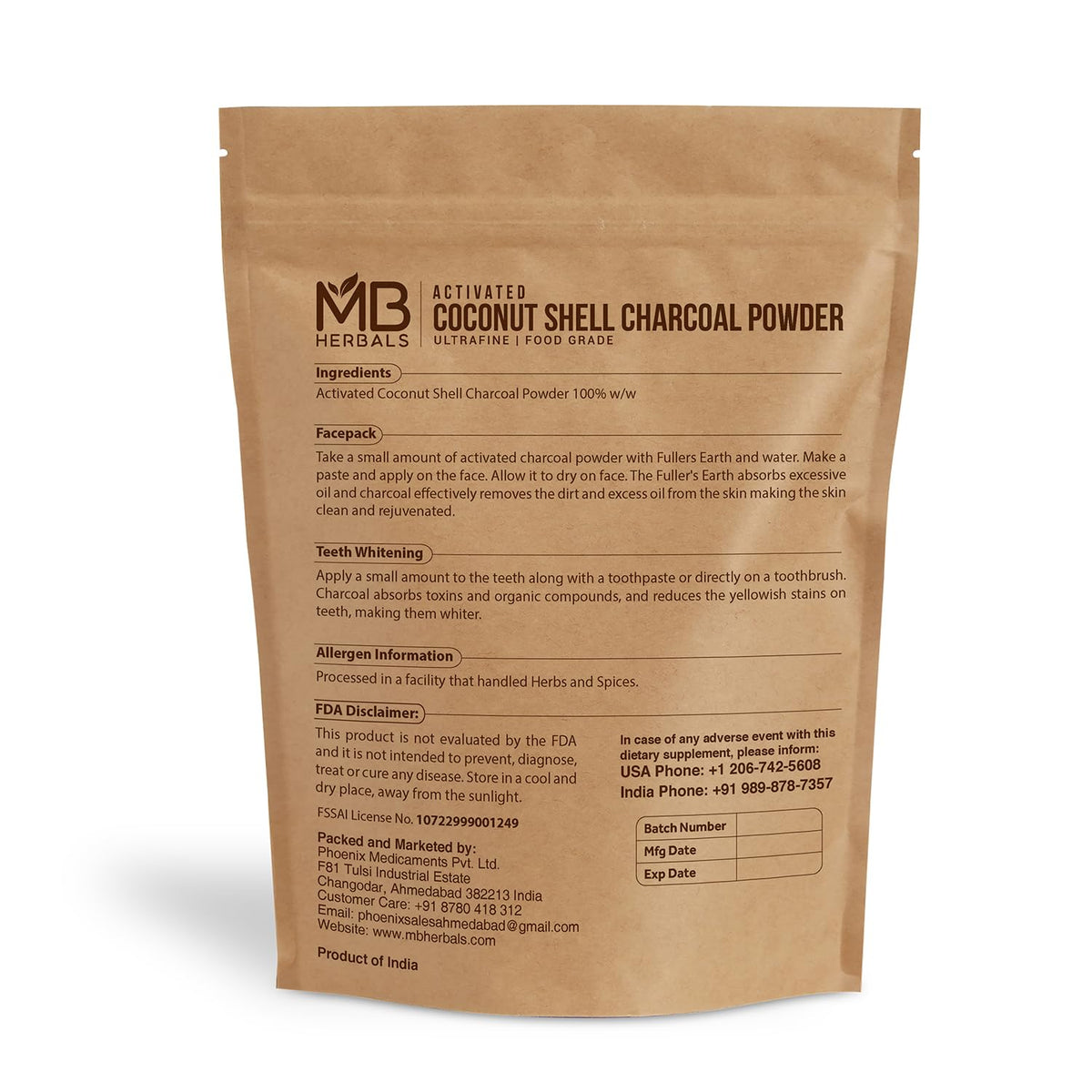 Poudre de Charbon Actif MB Herbals 454 g montrant la texture du produit