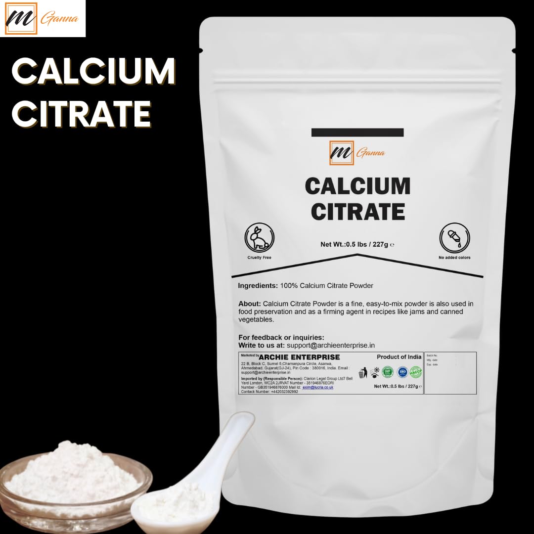 Poudre de citrate de calcium mGanna 240g versée dans un verre