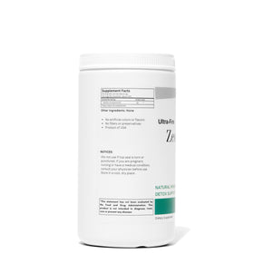Poudre de clinoptilolite zeolite en usage dans une routine de bien-être