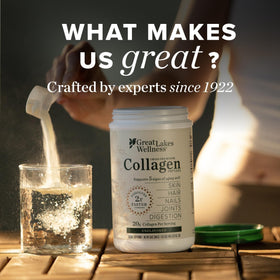 Poudre de collagène Great Lakes Gelatin sur une table