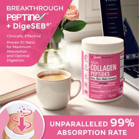Poudre de collagène Health Revolution sur une cuillère