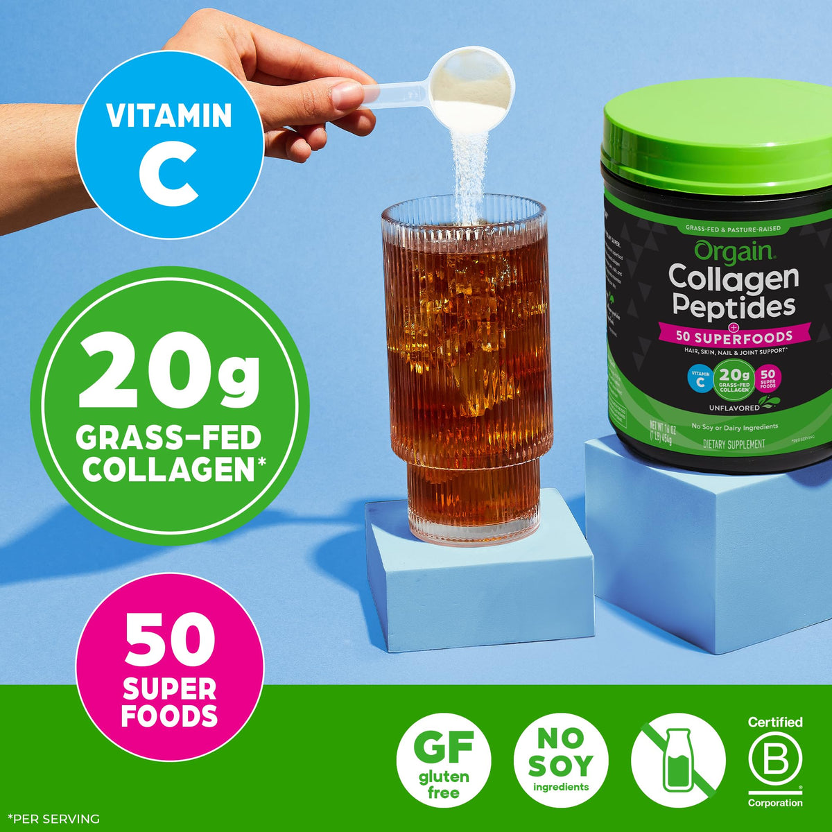 Poudre de collagène Orgain mélangée dans un smoothie