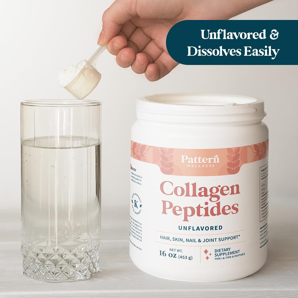 Poudre de collagène peptides Pattern Wellness dans un shaker