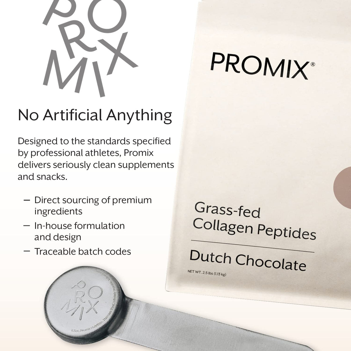 Poudre de collagène ProMix Nutrition au chocolat sur une table