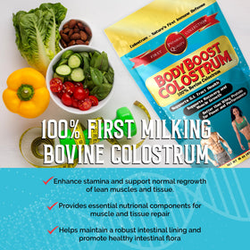 Poudre de colostrum BodyBoost 5000mg, versée dans un verre d'eau