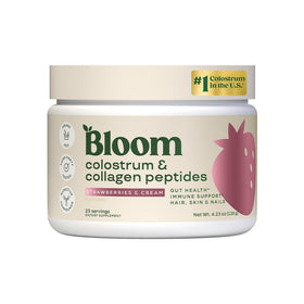 Poudre de colostrum bovin Bloom Nutrition fraises et crème vue de face
