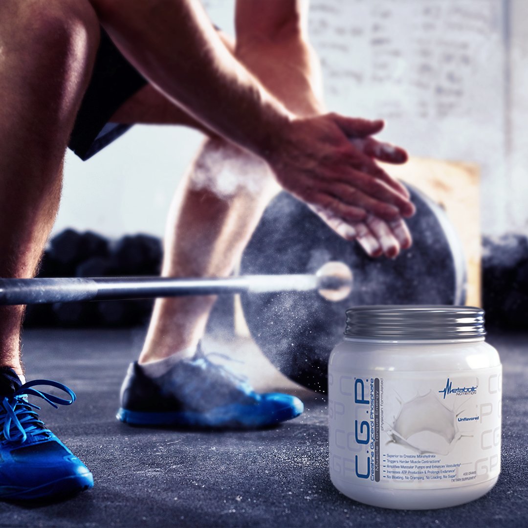 Poudre de créatine Glycerol Phosphate a balanced routine Nutrition sur une cuillère