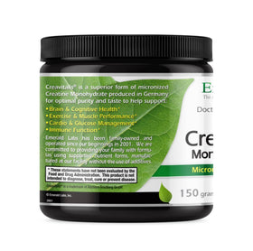 Poudre de créatine micronisée sur une balance de précision