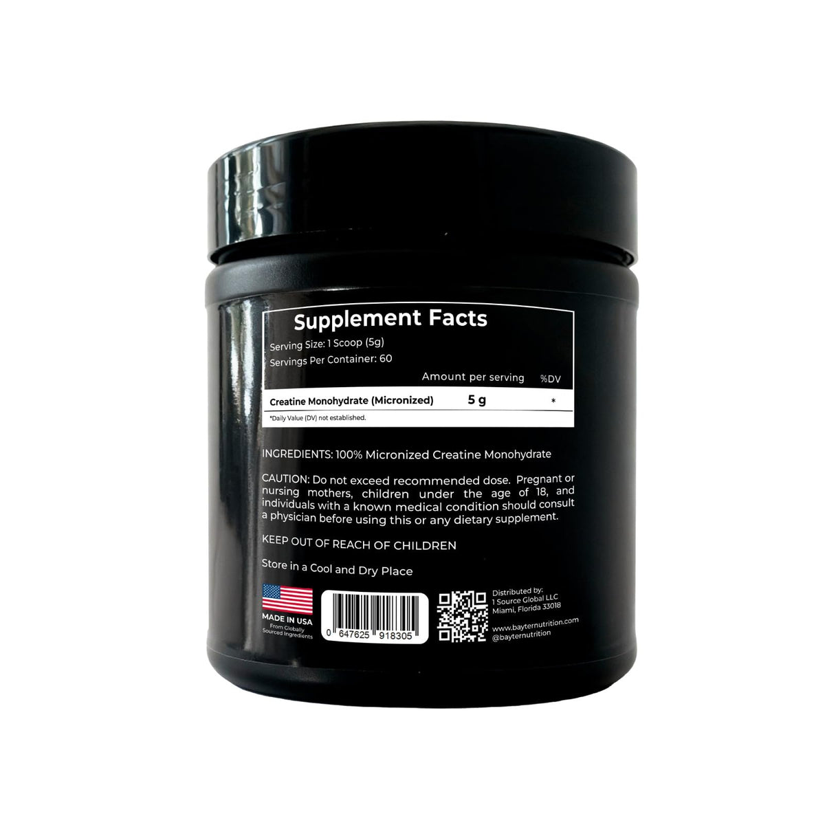 Poudre de créatine monohydrate Bayter Nutrition dans un verre d'eau