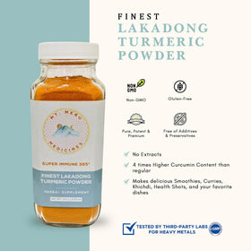 Poudre de Curcuma Lakadong en cuillère avec fond en bois