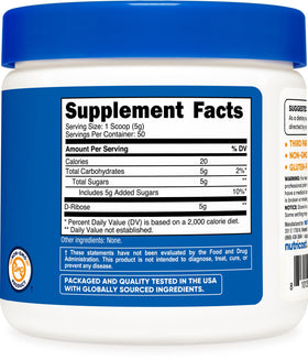 Poudre de D-Ribose Nutricost avec ingrédients sur une table