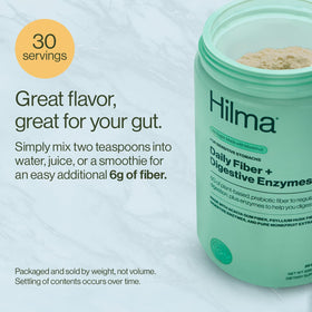 Poudre de fibres Hilma mélangée dans un smoothie