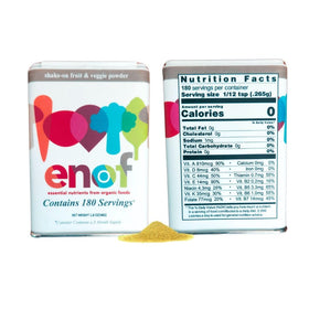Poudre de Fruits et Légumes Bio ENOF en utilisation dans un smoothie