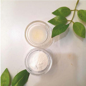 Poudre de Gel d'Aloe Vera 200x dans un contexte de soins de la peau