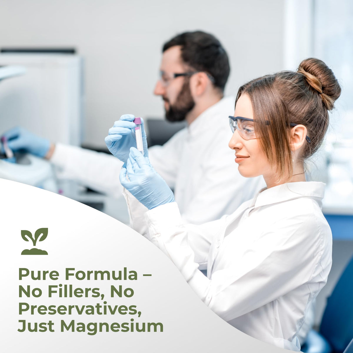 Poudre de gluconate de magnésium GADE NUTRITION sur une table