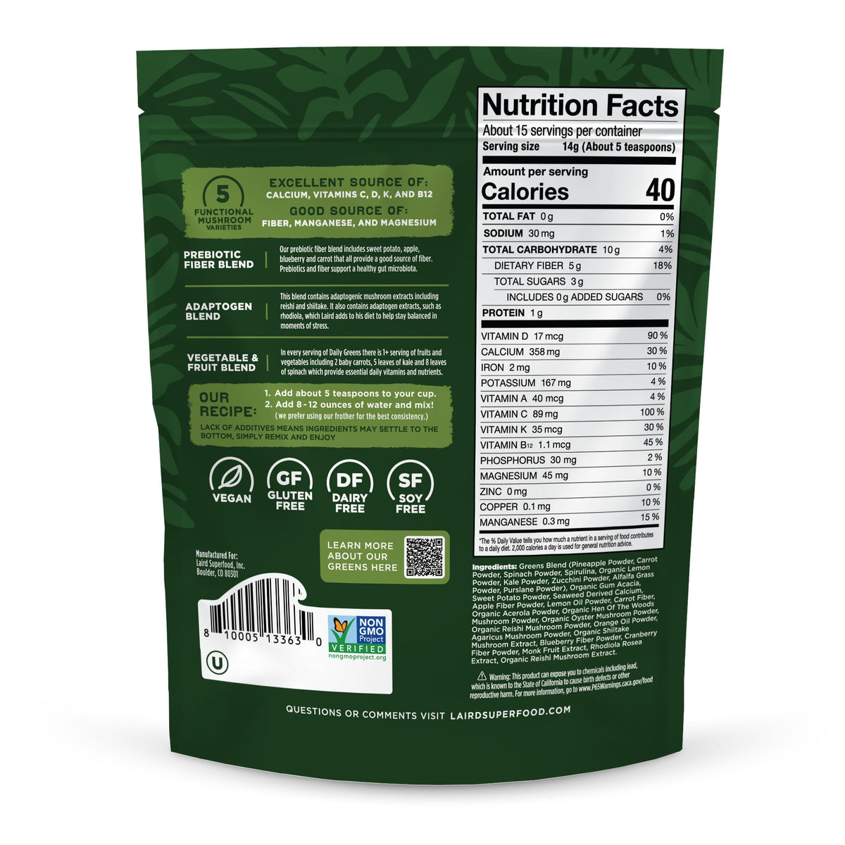 Poudre de greens prébiotiques Laird Superfood 227g avec cuillère et verre d'eau