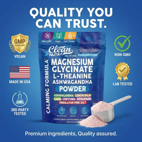 Poudre de magnésium glycinate Clean Nutraceuticals avec un livre et une tasse