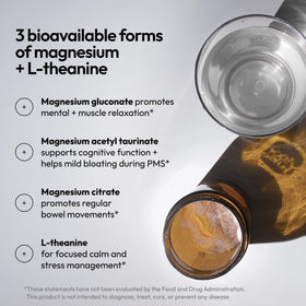 Poudre de magnésium Magnesi-Om de Moon Juice dans un verre d'eau