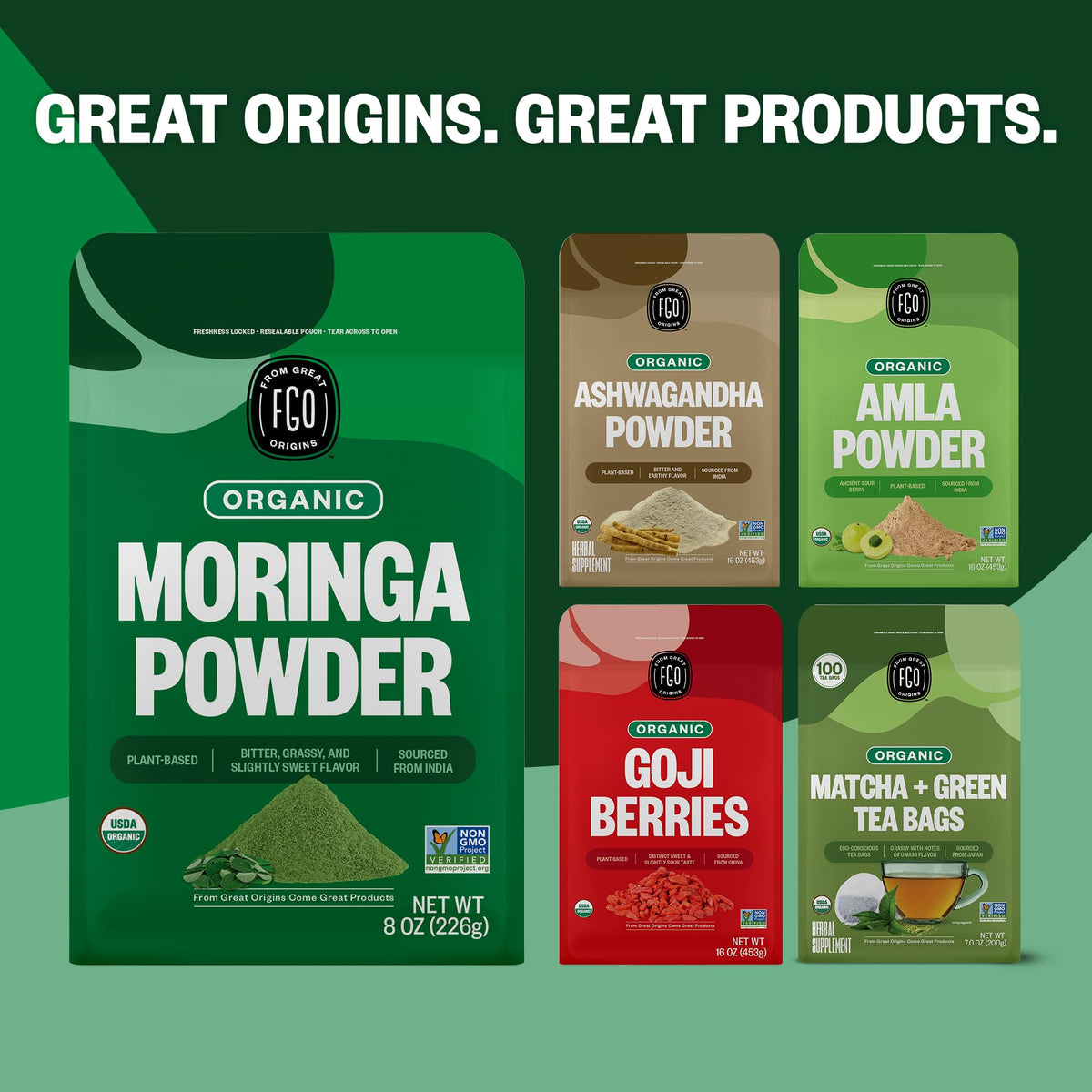 Poudre de moringa bio FGO sur une cuillère en bois