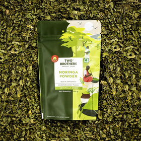 Poudre de Moringa Oleifera 431g ajoutée à un plat