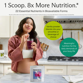 Poudre de multivitamines prénatales Needed. sur une table avec des ingrédients