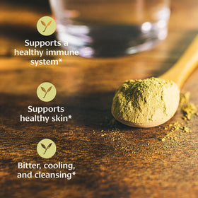Poudre de Neem Bio Banyan Botanicals échantillon dans un bol